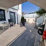 Kern Apartment
