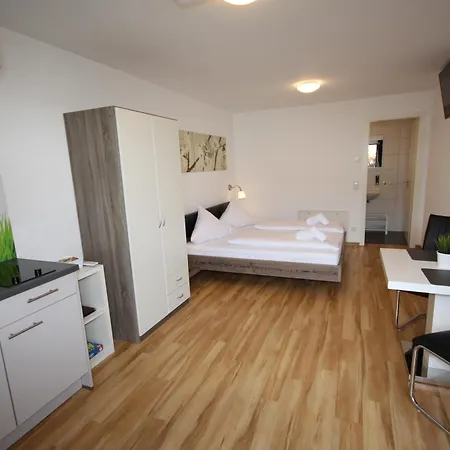 Kern - Garantierte Tickets Für Den Europapark über Uns Buchbar Sowie Zwei Tages Ticket Apartment