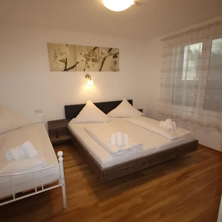 Apartment Kern - Garantierte Tickets Für Den Europapark über Uns Buchbar Sowie Zwei Tages Ticket Rust