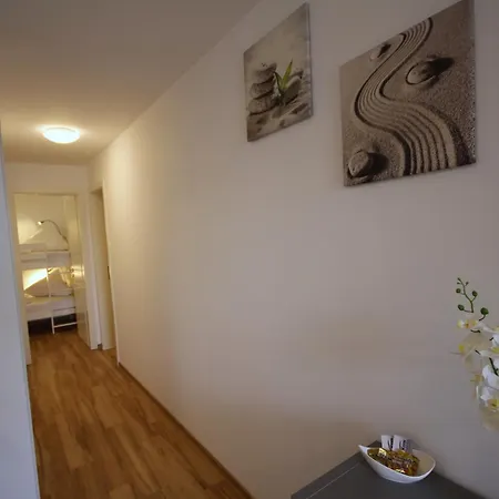 Kern - Garantierte Tickets Für Den Europapark über Uns Buchbar Sowie Zwei Tages Ticket Apartment